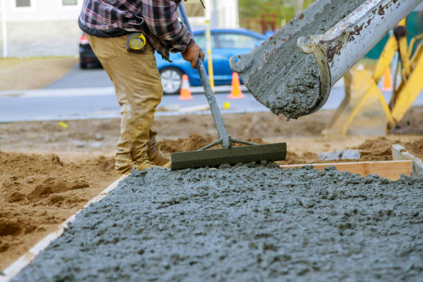 Best Commercial Concrete Contractor  in Mckinley, PA